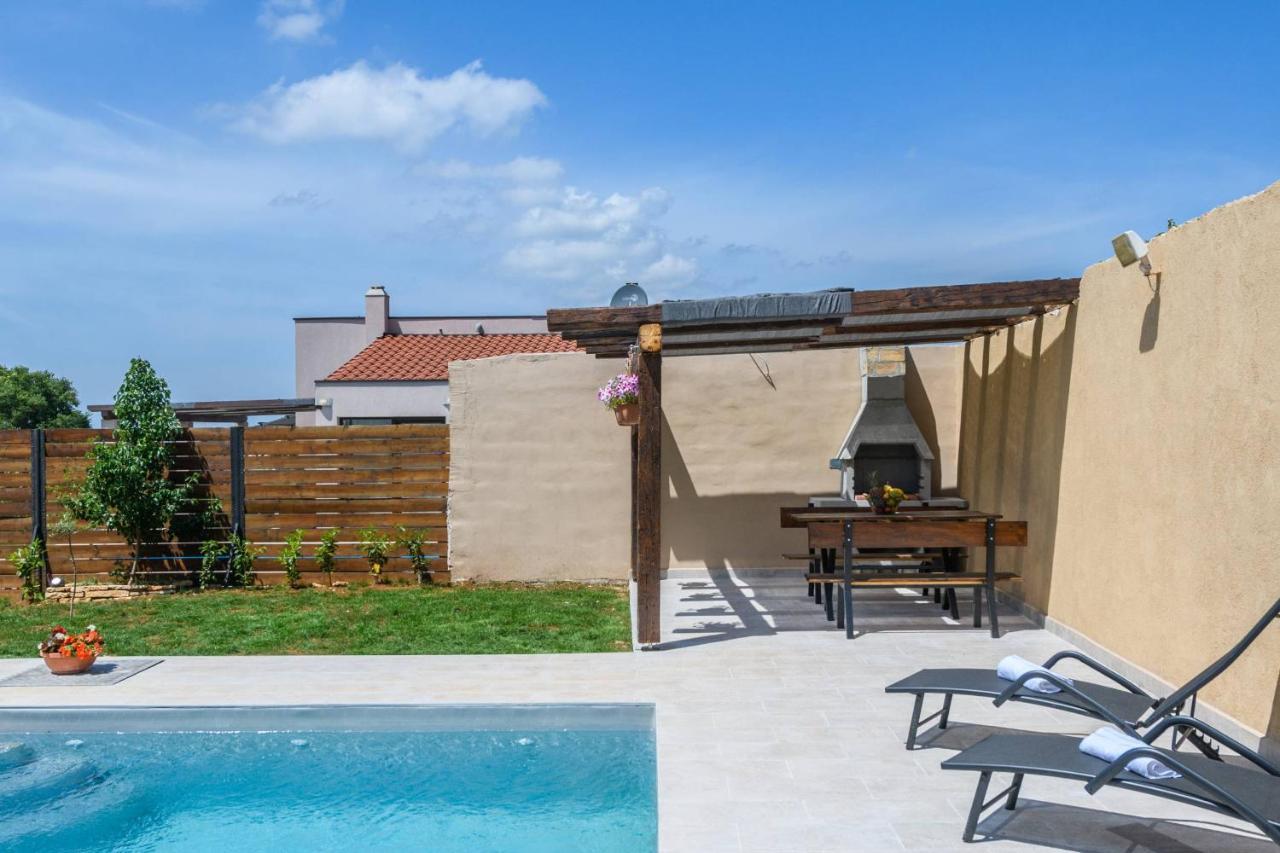 Holiday House Boky Vodnjan Exterior foto