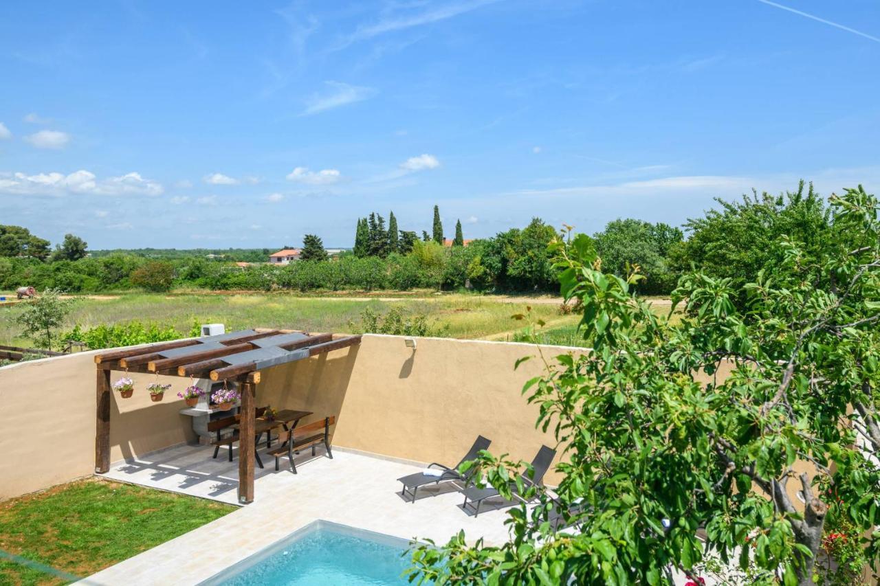 Holiday House Boky Vodnjan Exterior foto